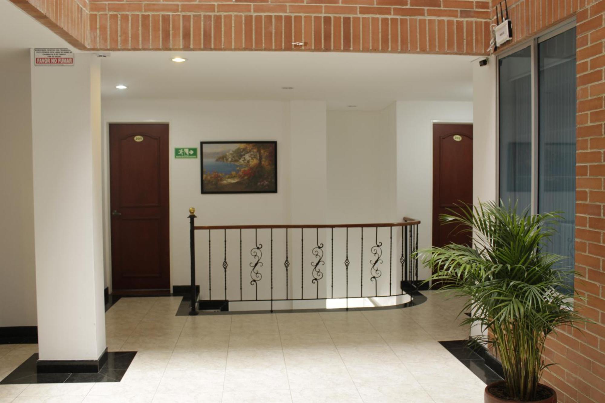 Hotel Real Estacion Bogotá Exterior foto